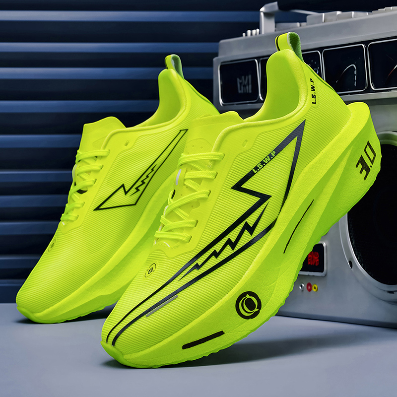 Outdoor Camping Quilt - Men's Running Shoes, Breathable, Comfortable, Shock-Proof,
