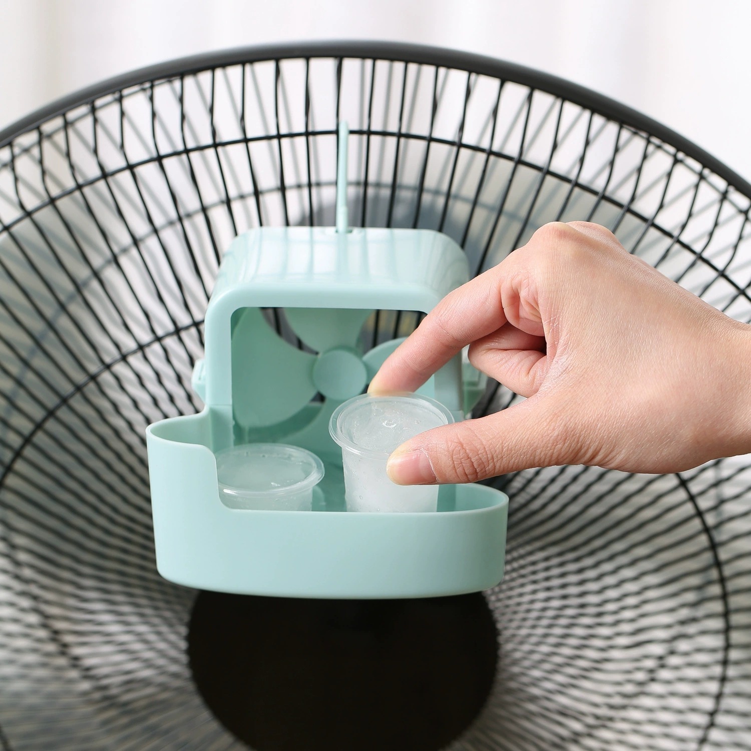 Clip-On Ice Cooling Fan, Porta - Outdoor Camping Essentials ulasan dan harga